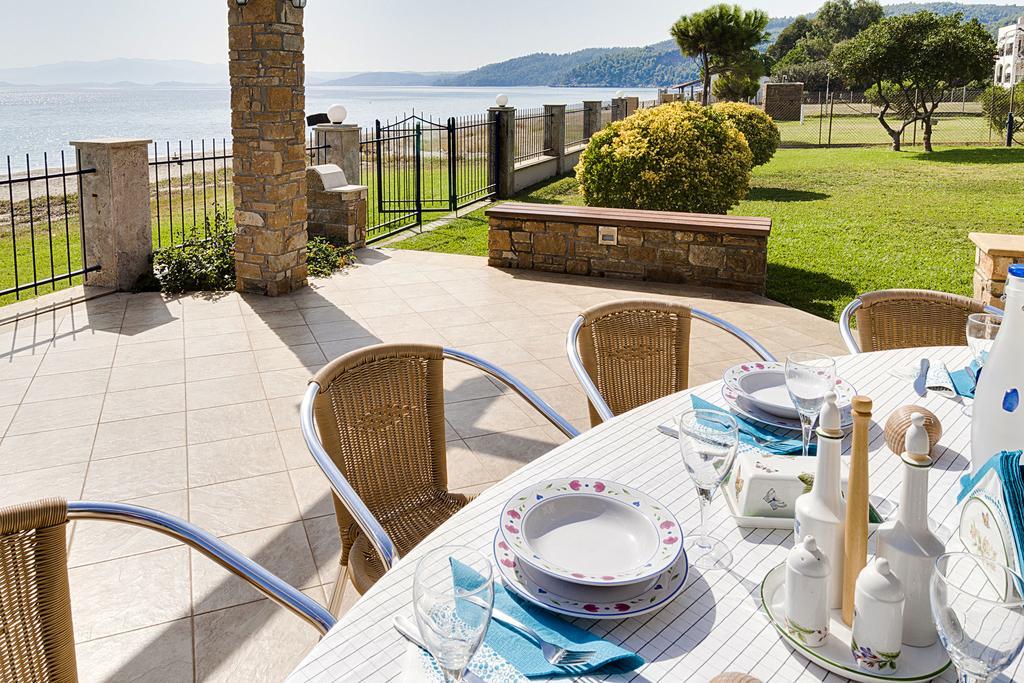 Villa Nefeli - Akti Salonikiou A Agios Nikolaos  Exterior foto