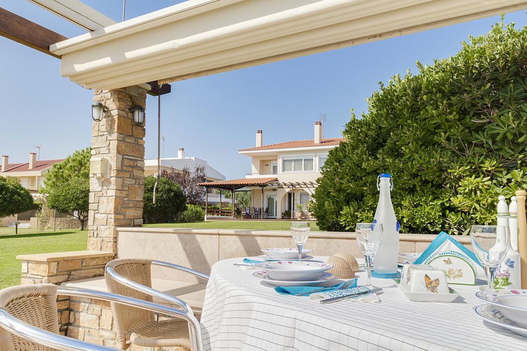 Villa Nefeli - Akti Salonikiou A Agios Nikolaos  Exterior foto