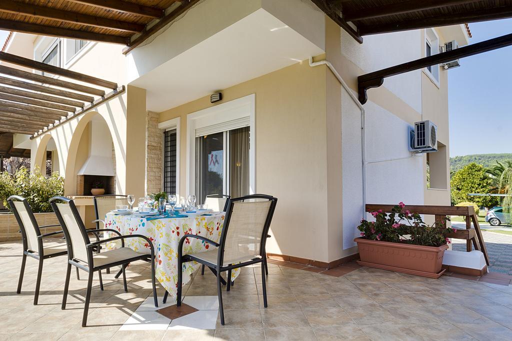 Villa Nefeli - Akti Salonikiou A Agios Nikolaos  Exterior foto